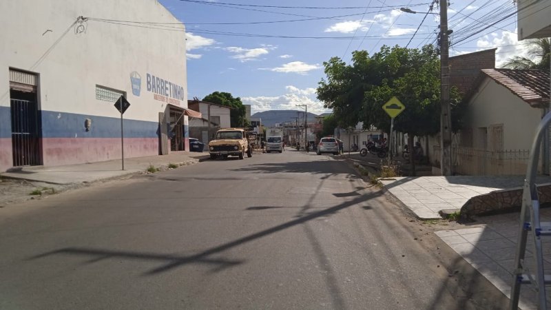 Terreno - Venda - Jequiezinho - Jequi - BA