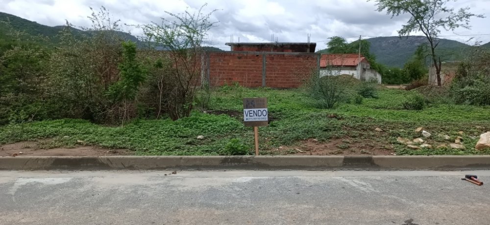 Terreno - Venda - Jequiezinho - Jequié - BA